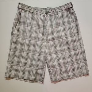 Haggar Men's shorts 32 Beige White Plaid Chino Khaki Pocket Outdoors Lightweight